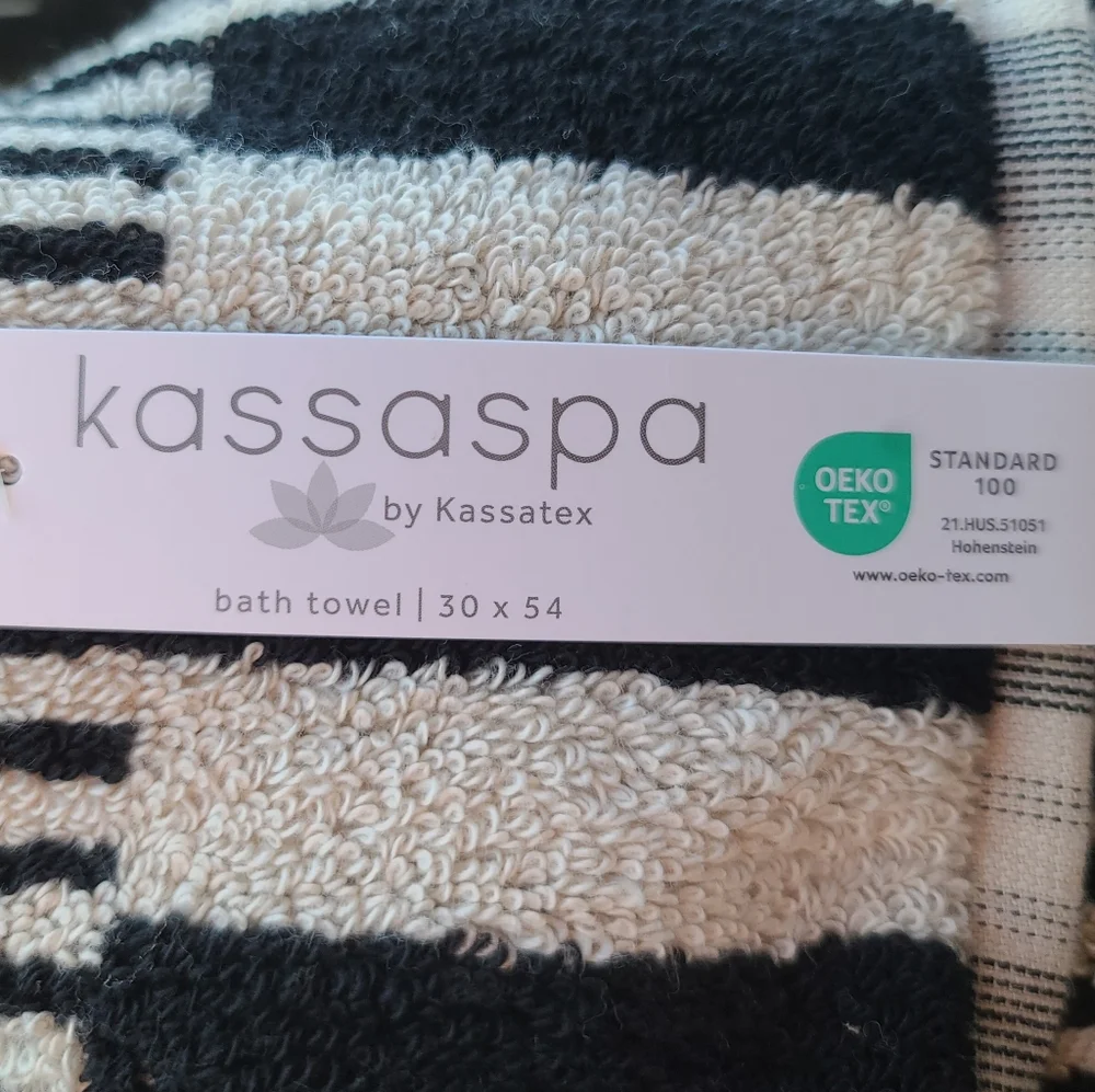8pc Kassa Spa Tan & Black Stripe Plush Bath Hand Washcloth Towel Set 100% Cotton